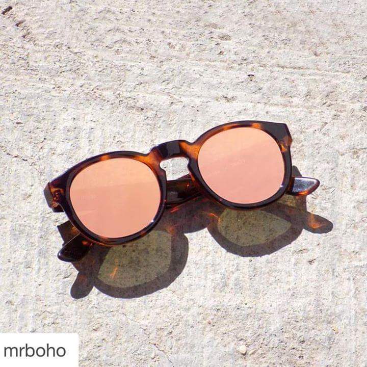 STRASS_MODA's tweet photo. Descubre #MRBOHO y nuestra nueva promoción en modelo #NOORD en https://t.co/C3ZRf90hnH
#Navidad #IdeasParaRegalar https://t.co/pBPaC0CsAL