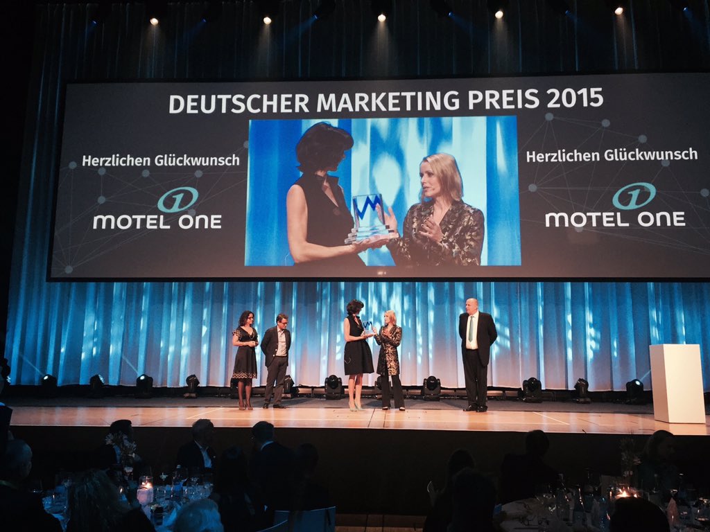 jumpnordhessen's tweet photo. Der Deutsche Marketing Preis 2015 geht an #MotelOne!!! Herzlichen Glückwunsch! #DMT2015 #DMP2015 #marketingcommunity https://t.co/lqegM4GySd