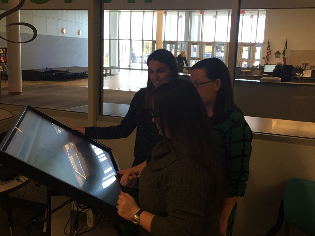 <a href="/WalnutCreekAISD/">Walnut Creek Elem</a> innovation in action! Hour of <a href="/codeorg/">Code.org</a> #gueri11aEd