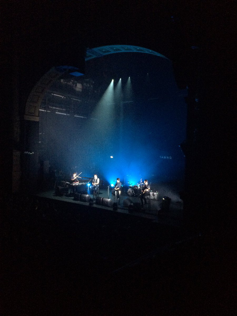 Zit je daar plots. #deus (@ Koninklijk Theater Carré - <a href="/theatercarre/">Koninklijk Theater Carré</a>) swarmapp.com/c/5K75V95N8RS