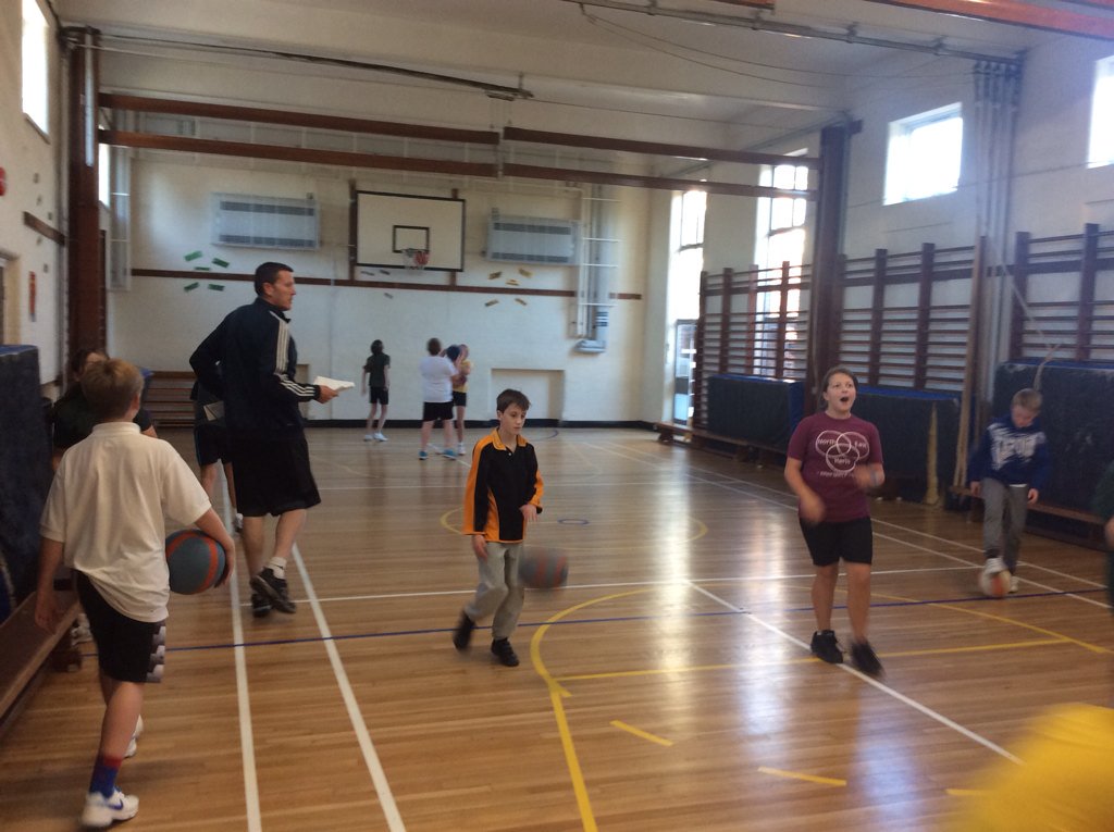 Edwinstree_Sch's tweet photo. Edwinstree are very grateful for Russell Hoops basketball club for hosting after school sessions for our pupils. https://t.co/cQg723Vaam