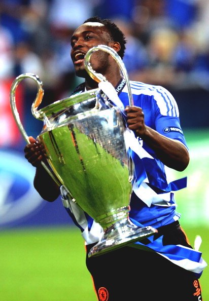 Happy birthday to legend Michael Essien who turns 33 today! 