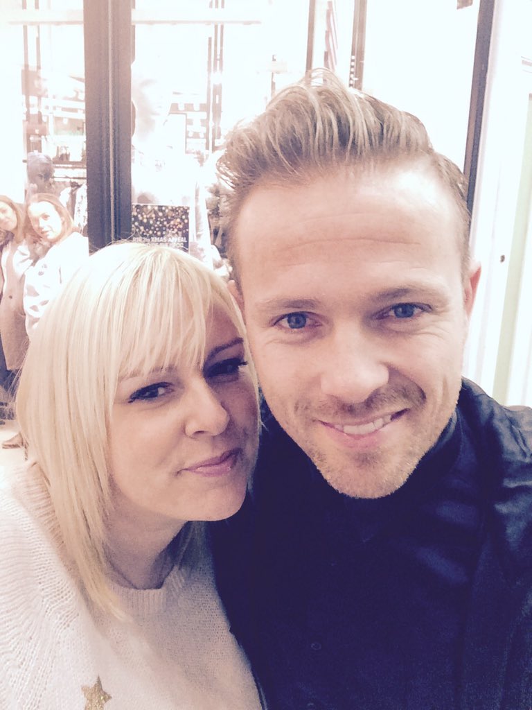 Sarah and Jemma tweet media