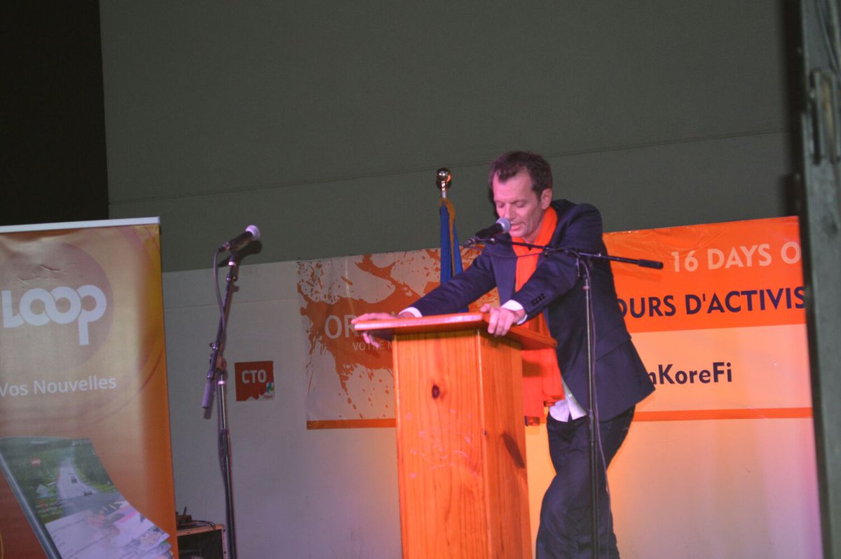 Monsieur Marteen Boute, Directeur de <a href="/DigicelHT/">Digicel Haïti</a>  #contrelaviolence #orange