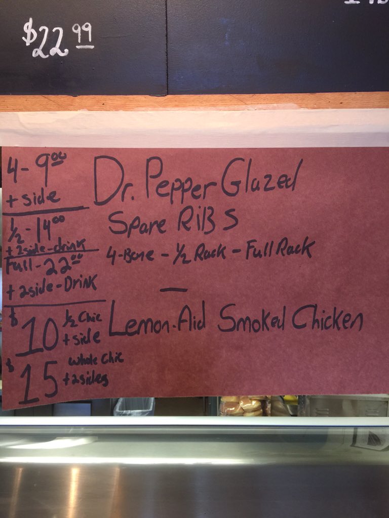 SugarfireStChuk's tweet photo. Thursday specials #deliciousthursday #BBQCHICKENS #foodporn #spareribs https://t.co/4GPZK6lKRp