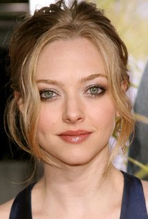 Happy Birthday to Amanda Seyfried (30)  