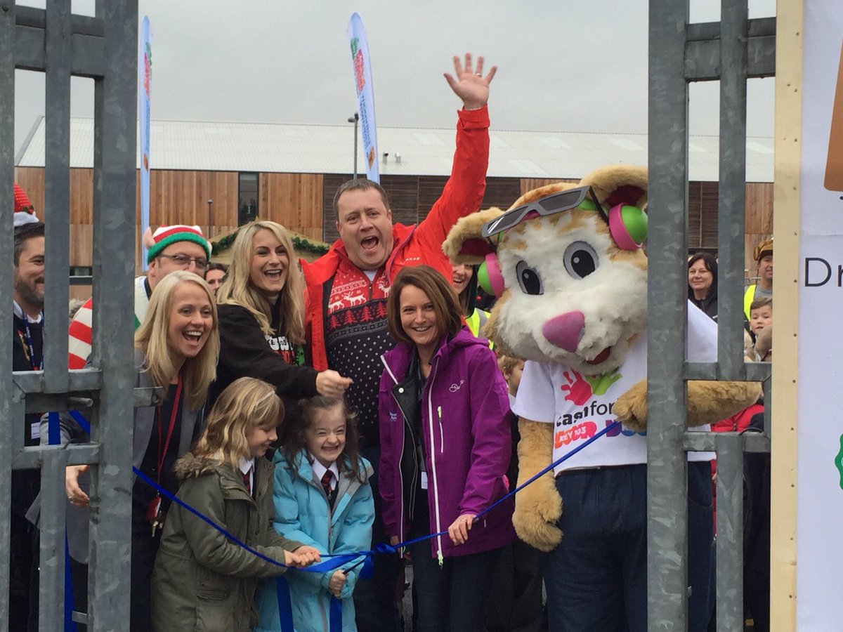 Cash for Kids Greater Manchester (@cashforkidsmcr) on Twitter photo Mission HQ is now open at <a href="/bathtakeaway/">Bathroom Takeaway</a>. Hop on your sleighs and let's smash this year's #missionchristmas! Mission HQ is now open at <a href="/bathtakeaway/">Bathroom Takeaway</a>. Hop on your sleighs and let's smash this year's #missionchristmas!