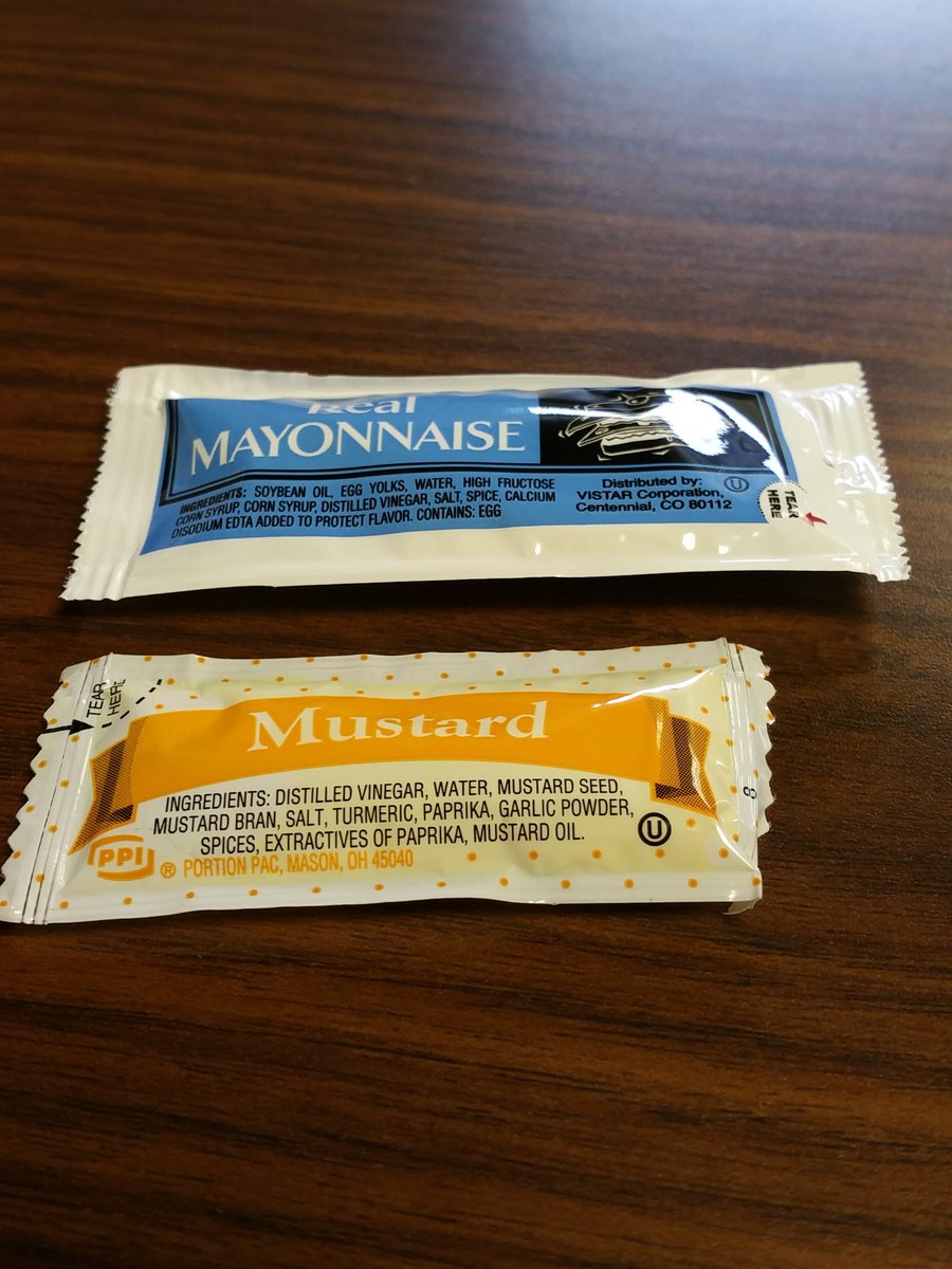 TeamHowe05's tweet image. #Lunchtimeproblems the mayo:mustard ratio is way off