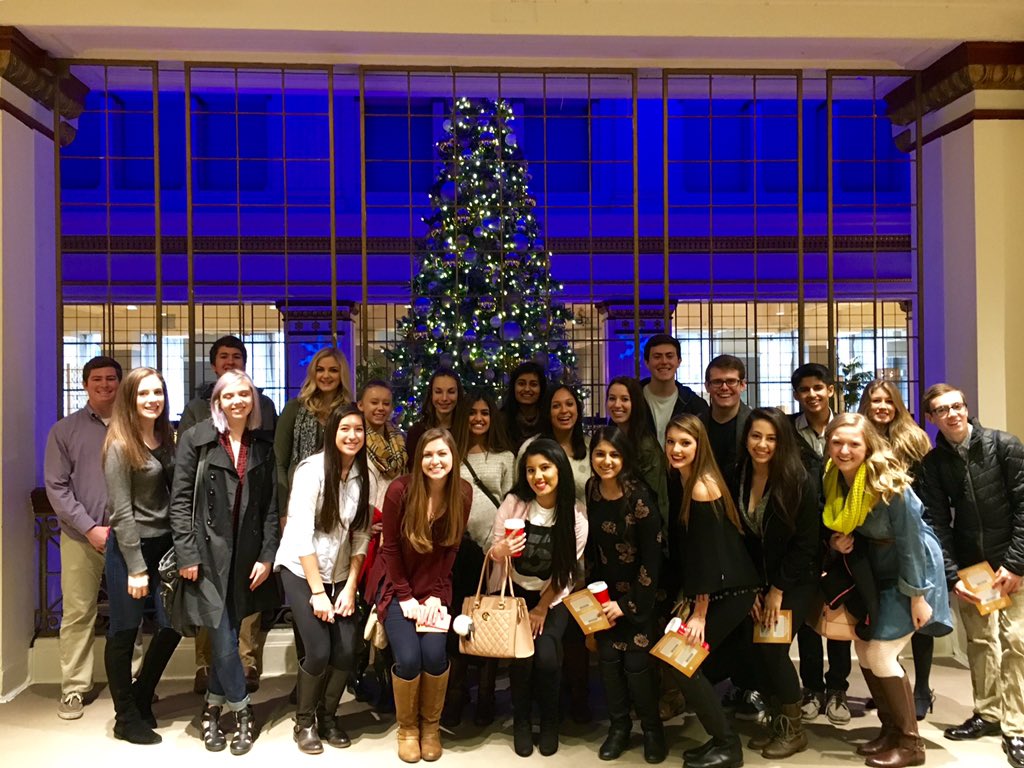 NVHSBusiness's tweet image. DECA and Marketing Students learning from the best in retail! @Macys #statestreet #walnutroom #nvbiz