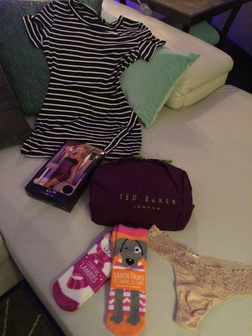 Recent gifts - #findom #wishlist https://t.co/Smv1T3viBq<a href="/tag/findom"class="tags">#findom</a><a href="/tag/wishlist"class="tags">#wishlist</a>