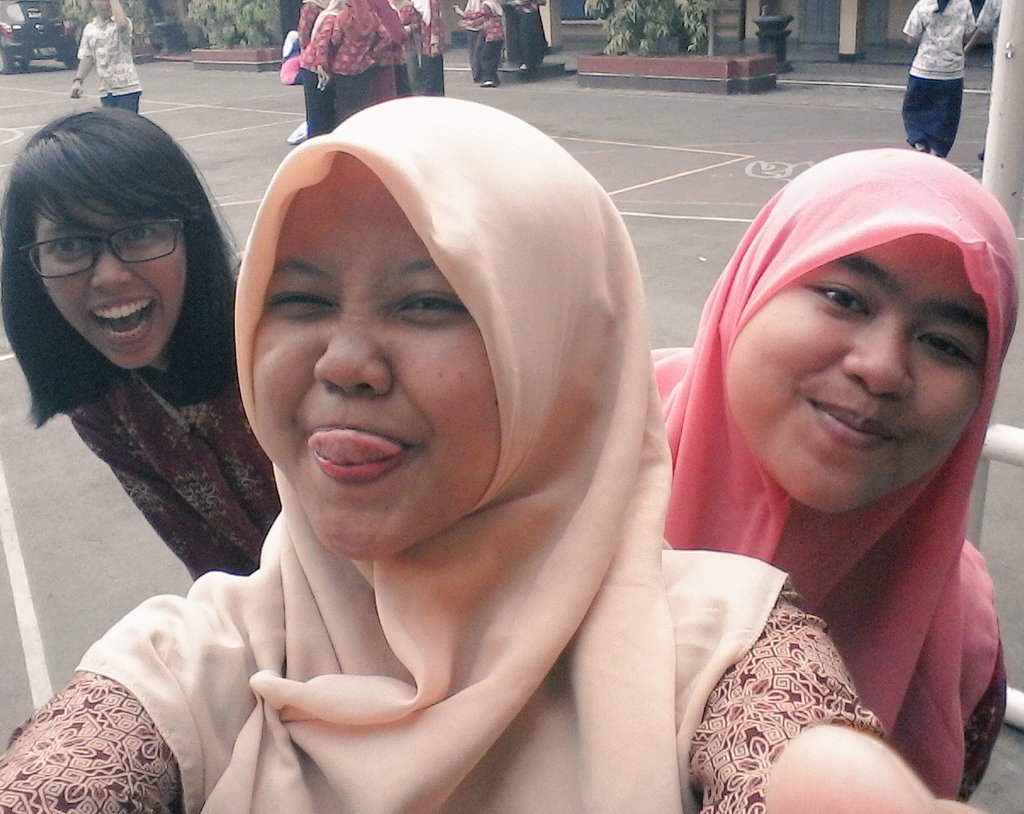kakos_frida's tweet photo. Pkm SMPN 92 Jakarta https://t.co/5MQFS29pxA
