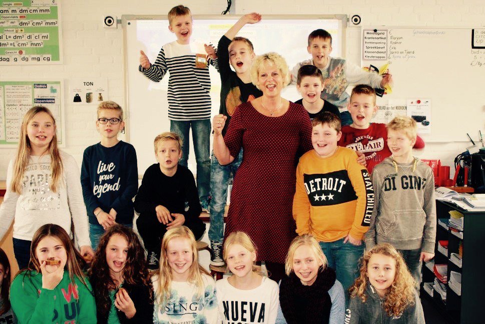 Groep 7/8 <a href="/CBSPaadwizer/">CBS Paadwizer</a> Oentsjerk hie moaiste foto badeintsje by rioelprojekt! Sy meie op'e strún <a href="/NationaalParkAF/">NP De Alde Feanen</a>