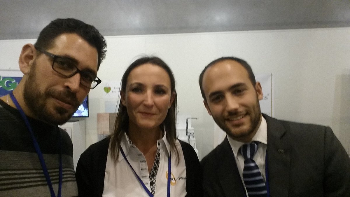 APRSISL's tweet photo. En @evencasa #evencasa @APRSISL @ClubTixe sol griferias @andrestrejom https://t.co/nV1qcgIsWR