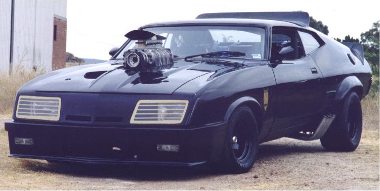 SideExhaustCars's tweet photo. Mad max intercepter with its high side exhausts https://t.co/u2MC3J5rKx