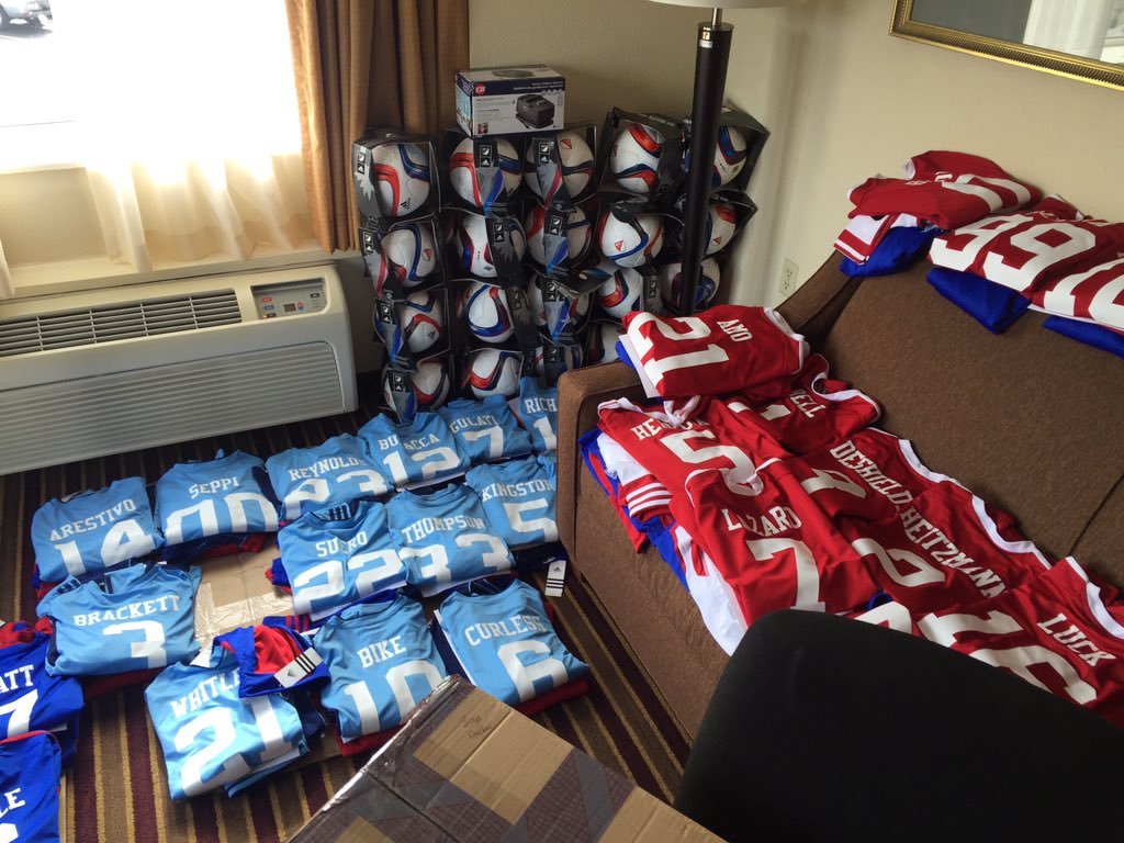 hsallamerican's tweet photo. Ready for the players https://t.co/liSokHK15A