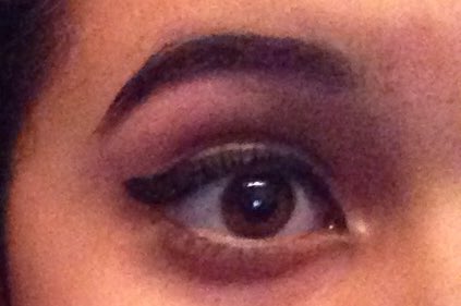 nuzvly's tweet photo. g fais mes sourcils omg g epiler choquer en plus c trop noir sa mere https://t.co/W6QlOsgixE