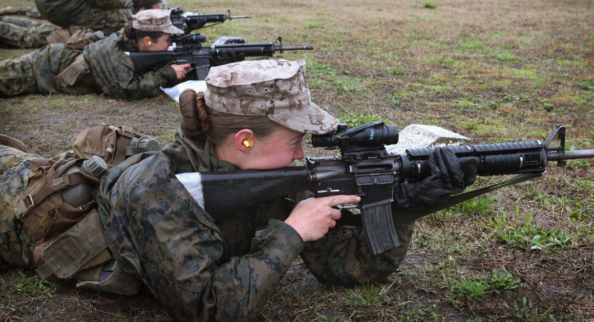 Military opening all combat jobs to women politi.co/1Ns1SH7 | Getty