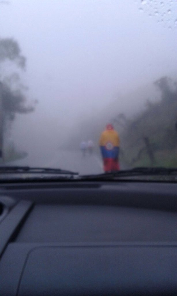 paolagelvezr3's tweet photo. El amor de un hijo no tiene límites!! #EmilioAyalaLibre @NoticiasRCN @NoticiasCaracol @ELTIEMPO https://t.co/sfEamgAlPj