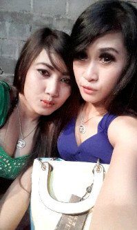 antonius_bdg's tweet photo. Monggo yang punya hajat pengen dangdutan silahkan hubungi @erlanggapro,bidadari'nya cantik" lho :) https://t.co/eym0zmMRah