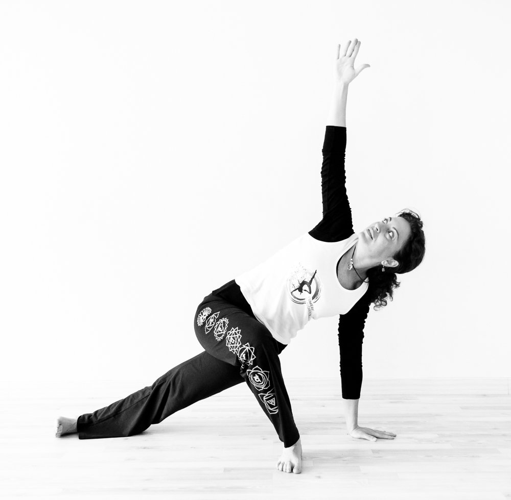 LumiereZen's tweet photo. Acaba de empezar nuestra clase de #Yoga Intermedio, un placer tener la sala llenita de socios con los que disfrutar. https://t.co/yBYl5juYjz