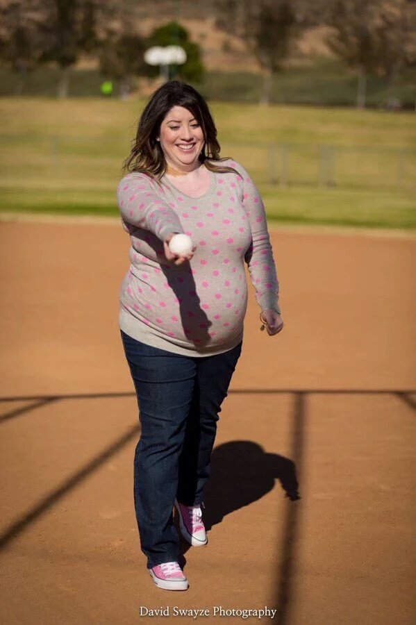 SimplyPerfectt_'s tweet photo. THIS GENDER REVEAL IS THE CUTEST https://t.co/DmPNo87DyU