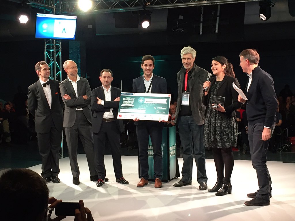 bymaddyness's tweet photo. Et c'est @DAMAE_Medical qui remporte le prix Santé lors des #GPI2015 https://t.co/cvRksZ31PW