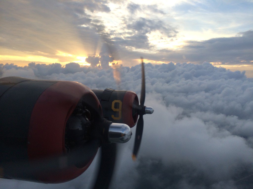 RobertPinksten's tweet photo. And one more #tbt to one time I flew the B-24 at night. This was during sunset on the 2.5 hour flight. #avgeek https://t.co/AODD4GtkbR