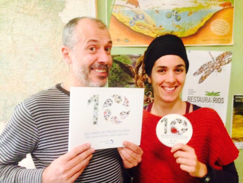 Presentacion do libro e vídeo dos 10 Anos de PR o 4 de maio na livreira Couceiro de Compostela.