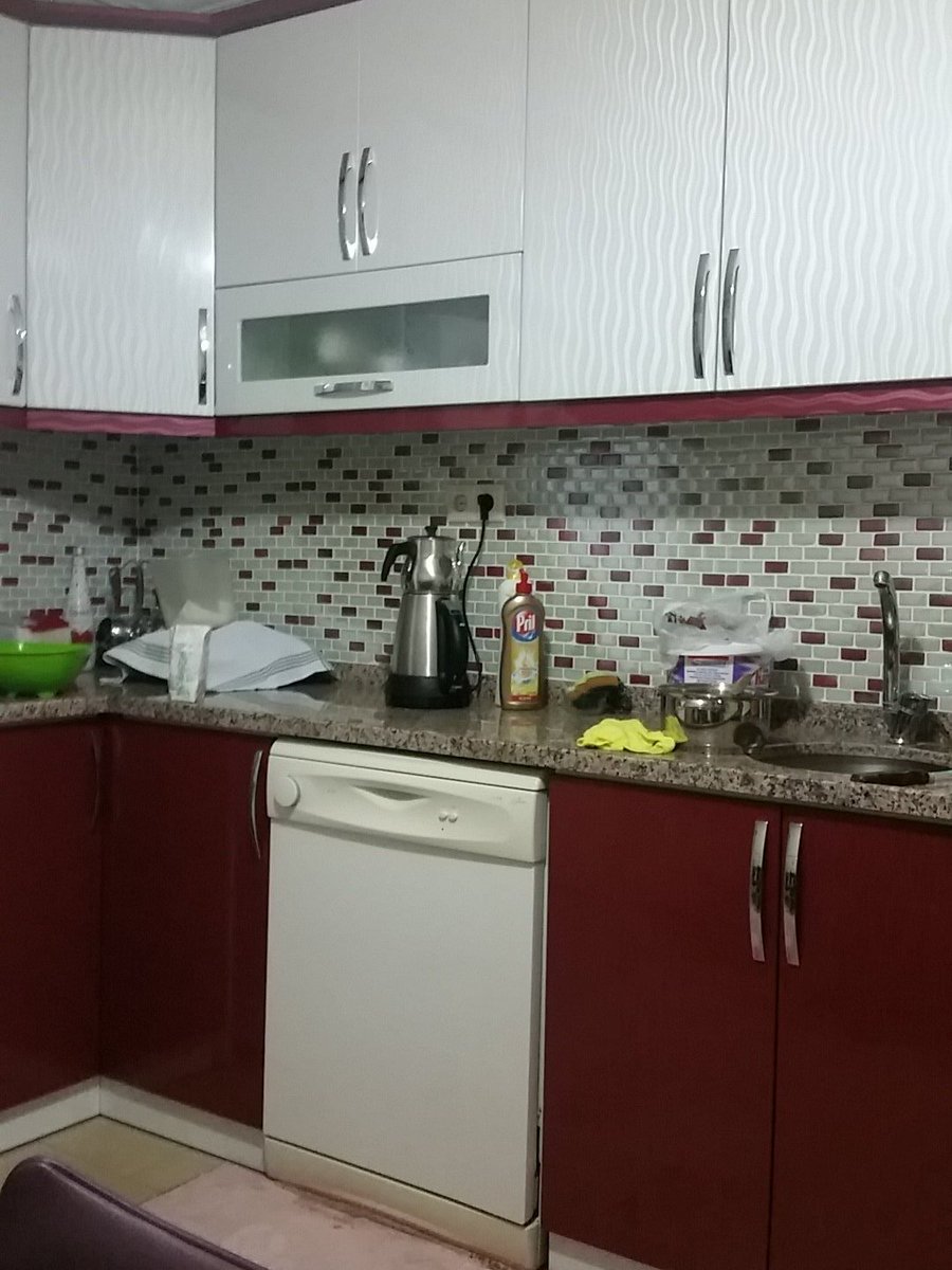 Her zaman çay fişi takılıdır.