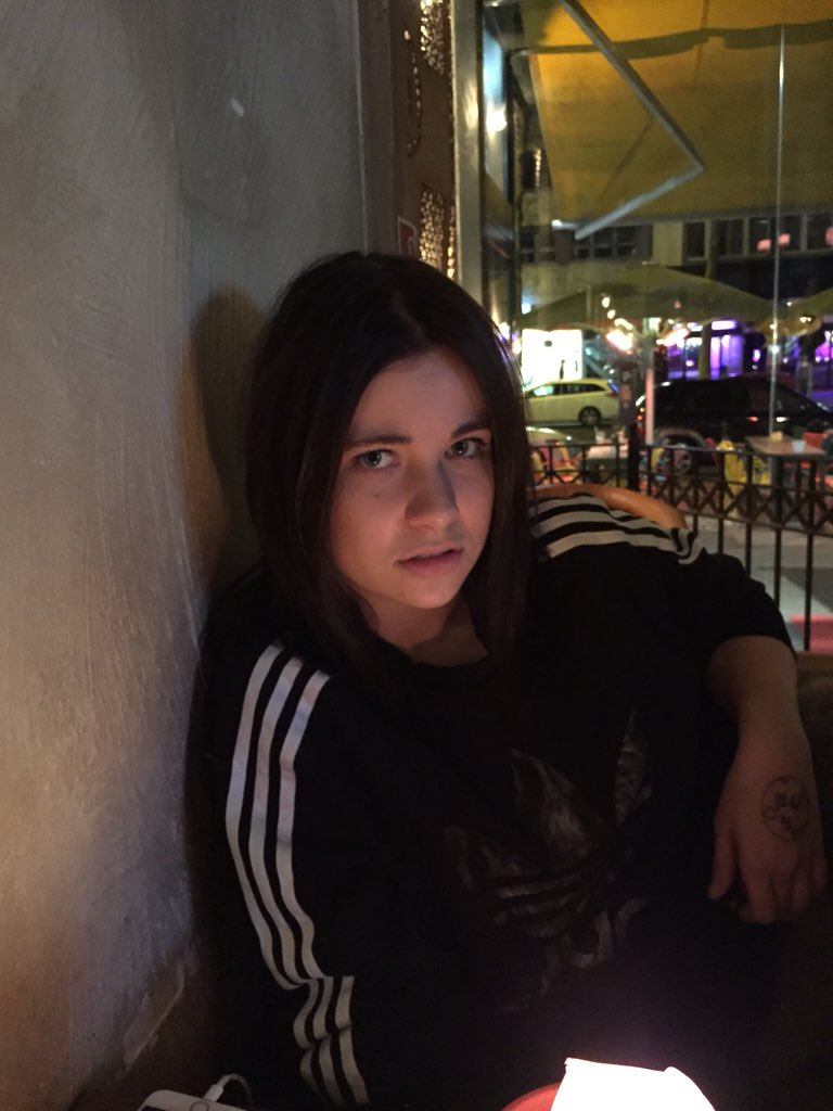 einpaco's tweet photo. "Das muss richtig Tumblr aussehen" - @MelinaSophie 2015 https://t.co/F0GZcBsyL7