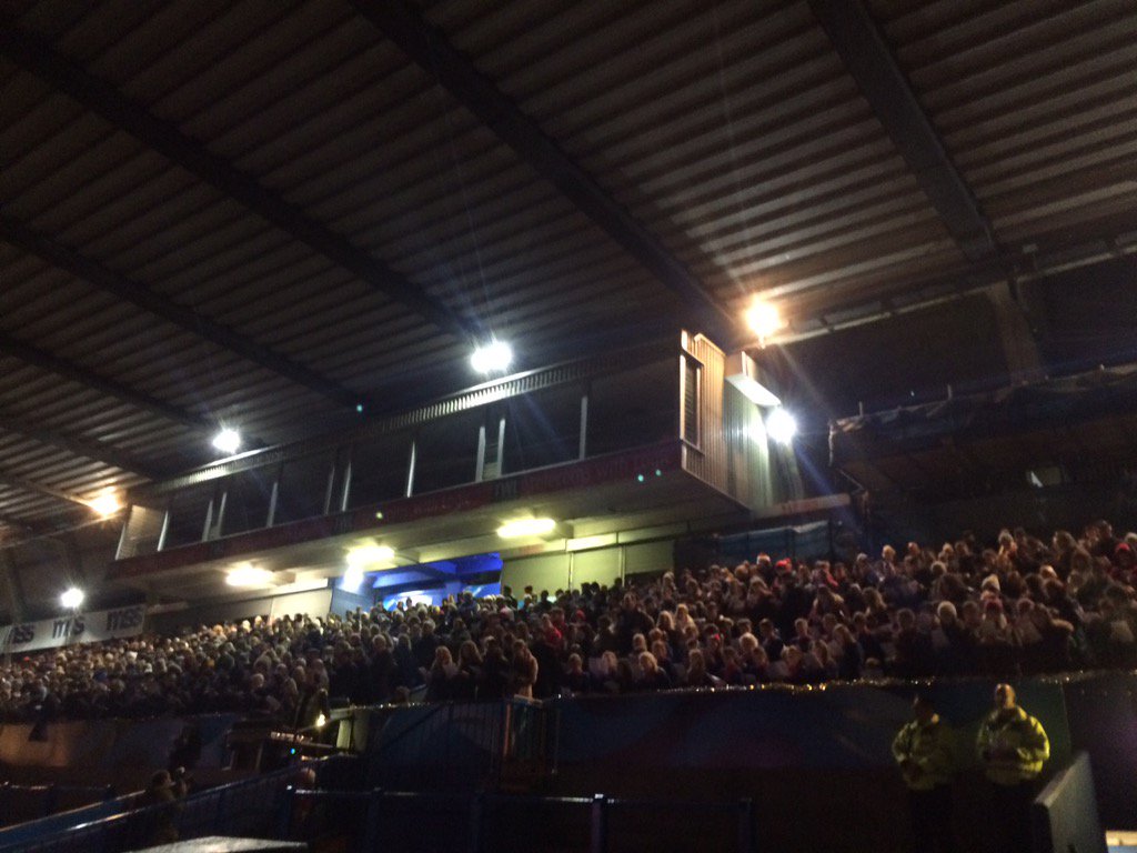 Stands full #cardiffcarols <a href="/UCCF/">UCCF: The Christian Unions</a> @ashleighcrowter <a href="/cardiffcarols/">Cardiff Carols</a>