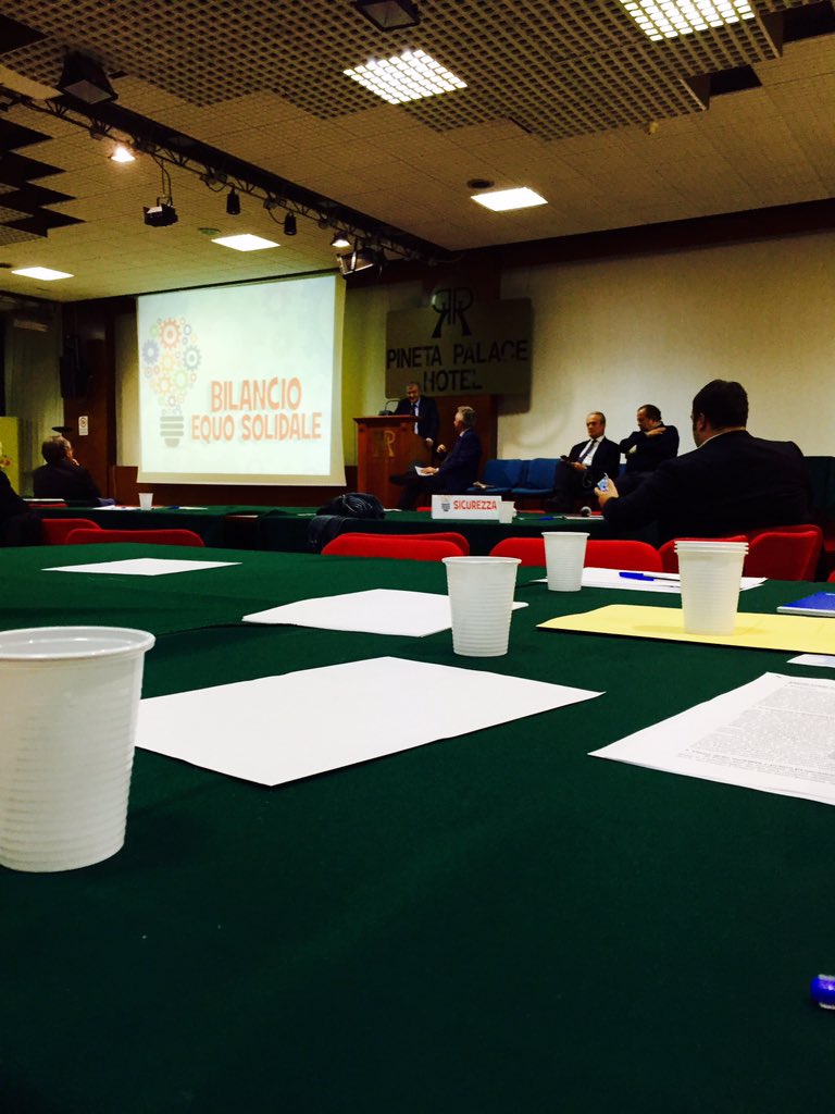 Idee per #Roma.Uniamo le forze. Insieme a tanti amici. #RomapuoRinascere #Insieme  <a href="/RCantiani/">Roberto Cantiani</a> <a href="/cicchitto/">cicchitto</a>