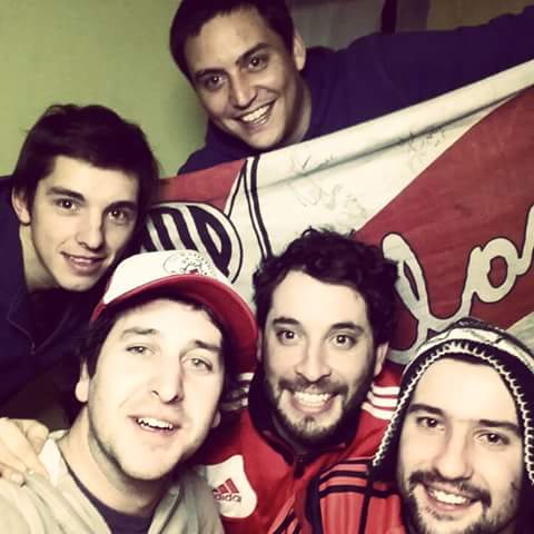 germy14rg's tweet photo. #AJaponConBastaDeTodo alentando con los.pibes ( soy el del diome jaja) https://t.co/nqFDwkIip6