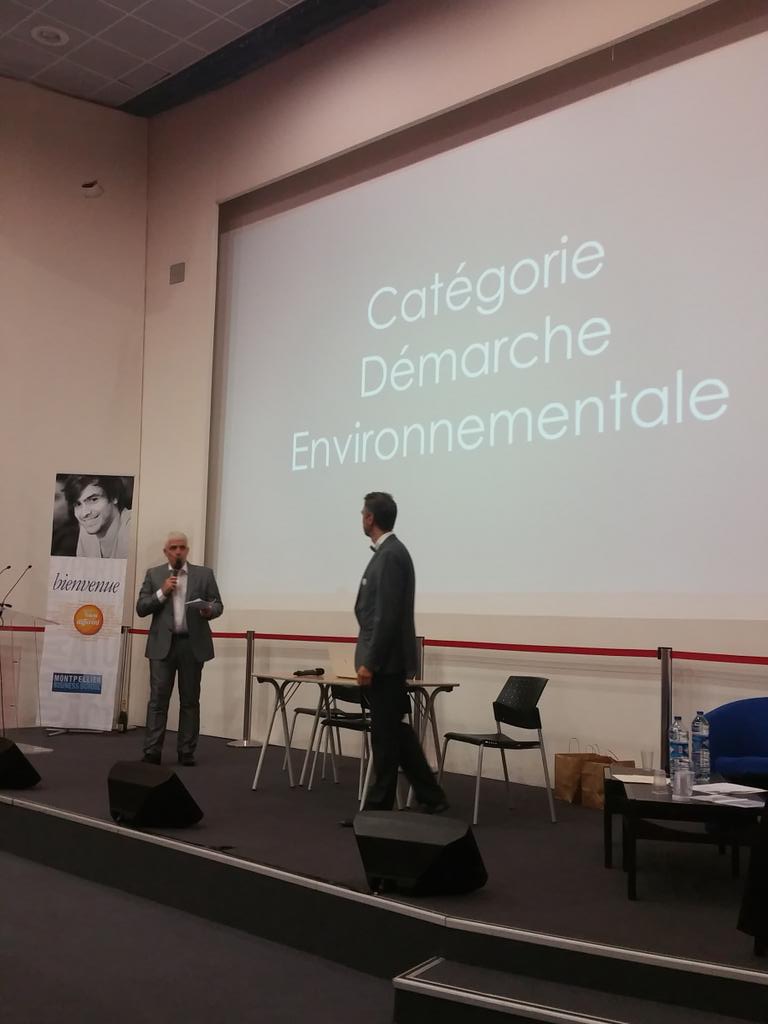 ClubBusiness34's tweet photo. #rencontreRSE 4eme prix Catégorie #demarcheEnvironnementale remis par @InoTechNews à @Carsat_sudest #CarsatLR https://t.co/mG4ynSCXYn