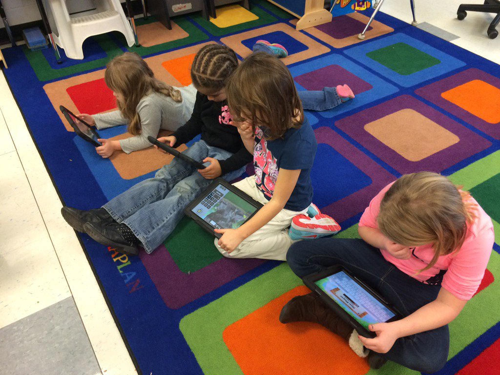 MrsTechieG's tweet photo. Mrs. Lawing's Ss exploring math apps @pbskids @Peaksel @Waterford_Inst @WPES_elem #a1digitalinnovation https://t.co/05Xf7A3K88