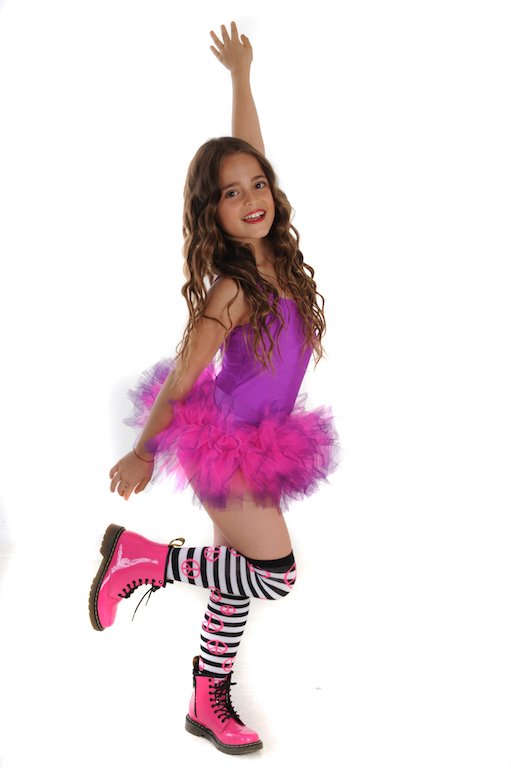 Kids who wanna sing dance &amp; act this holiday! Fame Academy Workshops! <a href="/Jozikids/">info@jozikids.co.za</a> ow.ly/Vryf9 #kidsfun