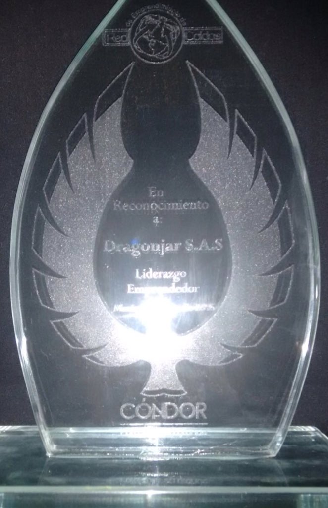 DragonJAR's tweet photo. Felices de anunciar el reconocimiento recibido por @DragonJAR en los #PremiosCondor al mejor Liderazgo Emprendedor https://t.co/oWaM8fhcl1