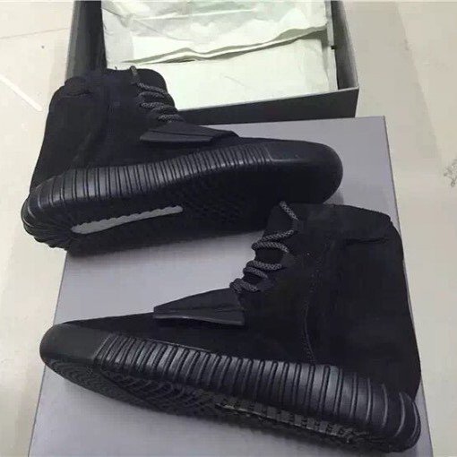 kicksonfire's tweet photo. The Black adidas Yeezy Boost 750 has gotten a new release date. Visit the link in our bio to find out more. https://t.co/A0sKR3sk72