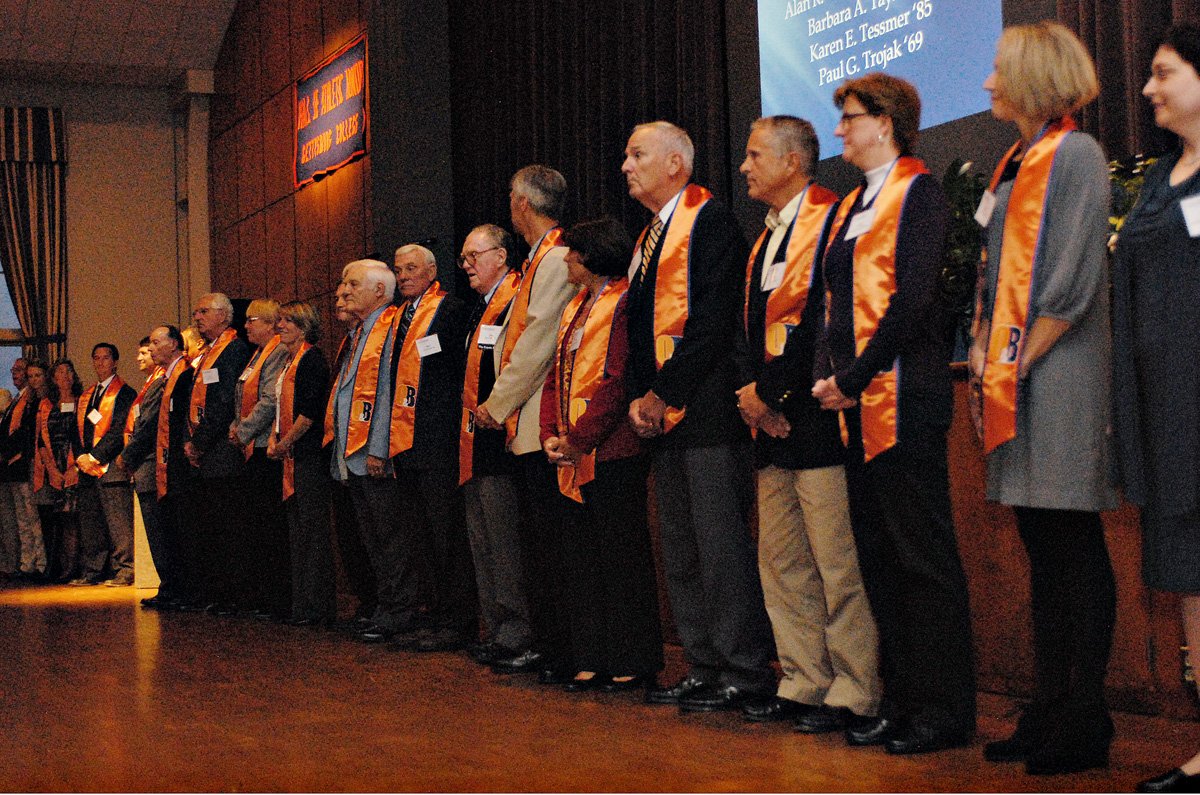 gburgbullets's tweet photo. Nominate for Hall of Athletic Honor: https://t.co/tm64qOHm7U #GoBullets #HOAH #gettysburgreat https://t.co/zPGWdjRFzG