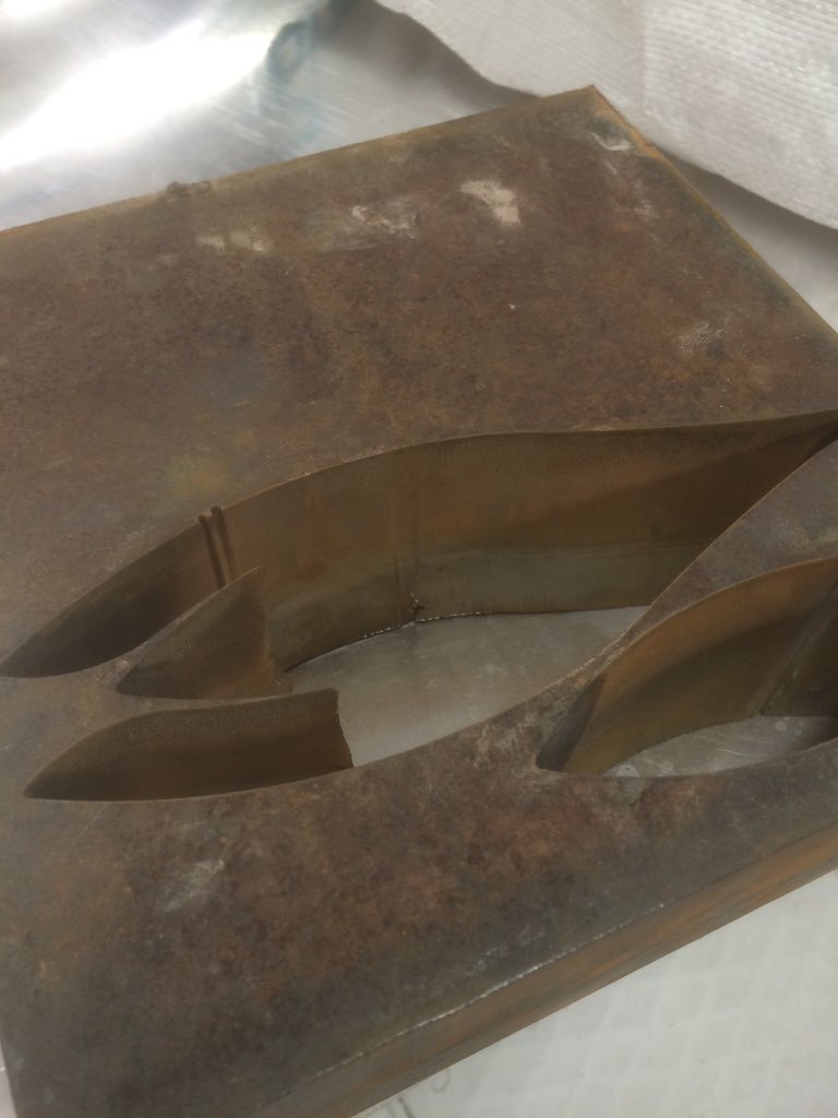 NTUmetal's tweet photo. @NTUadbe @FlowWaterjet @adbe_technical been looking forward to this one 70mm thick steel axe #unusual https://t.co/mZMThYn0eW