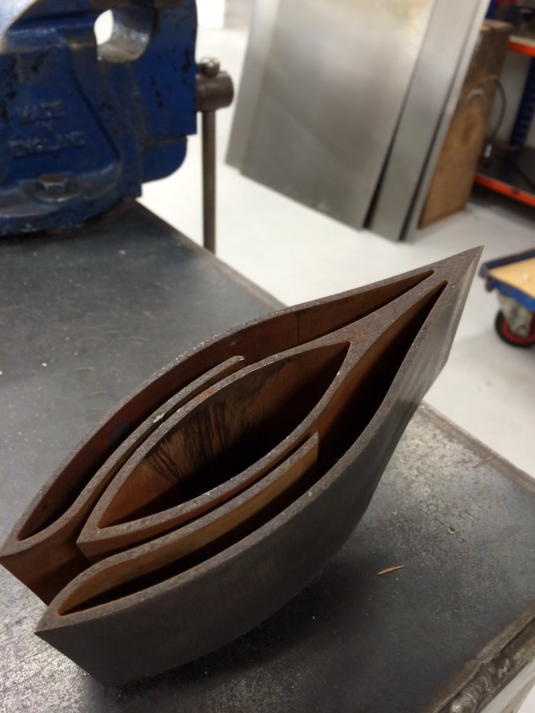 NTUmetal's tweet photo. @NTUadbe @FlowWaterjet @adbe_technical been looking forward to this one 70mm thick steel axe #unusual https://t.co/mZMThYn0eW