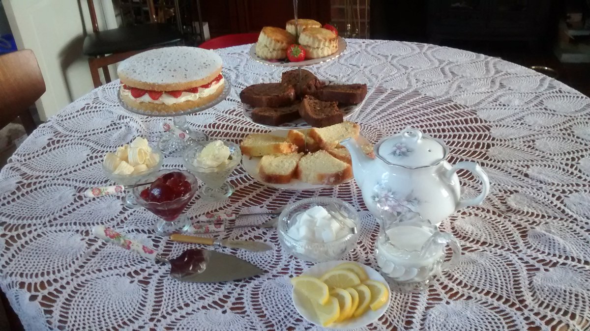 A Vintage Noveltea tweet media