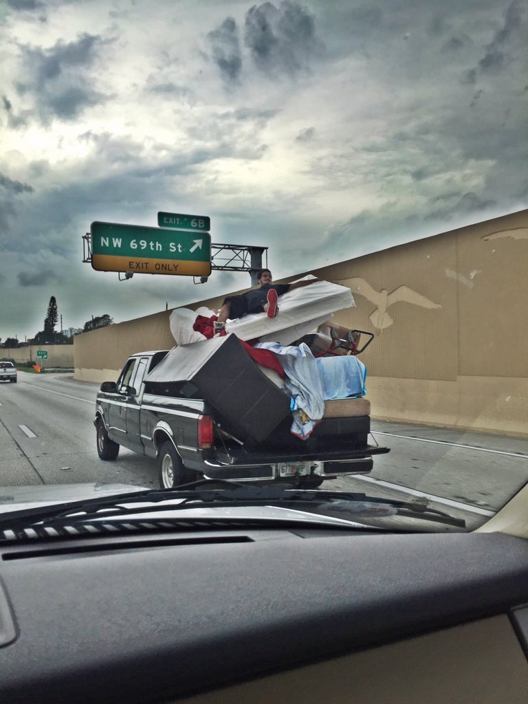 ochocinco's tweet photo. They hit one bump on i95 he better hope his quick twitch muscles on point to dodge traffic... https://t.co/gupiI5qqyN