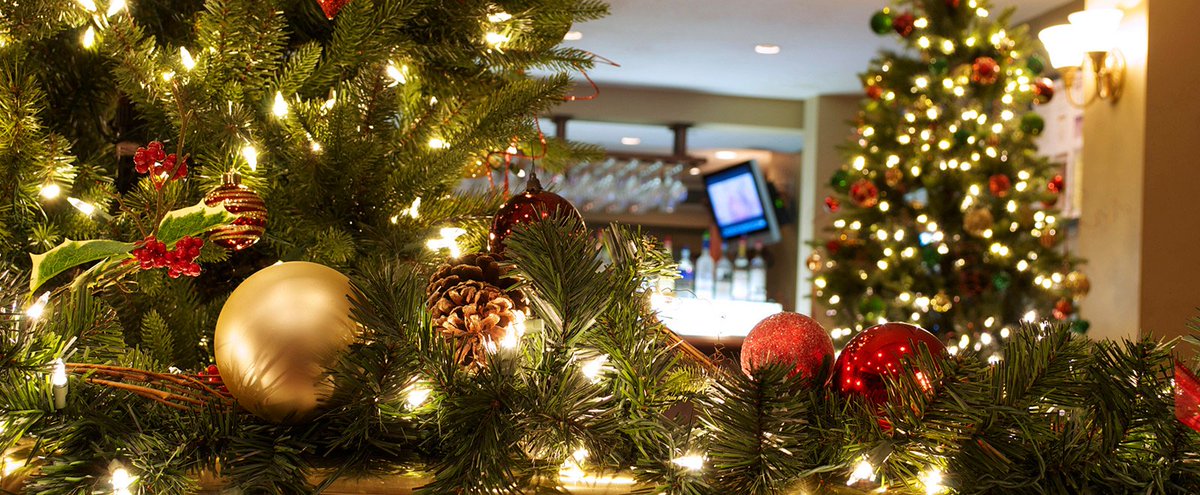 FEATHERSOUND_CC's tweet photo. Don't forget to stop by our Holiday Shopping Party at tomorrow 7PM! For more info contact frontdesk@fscc.club. https://t.co/sVH4ONTjcD
