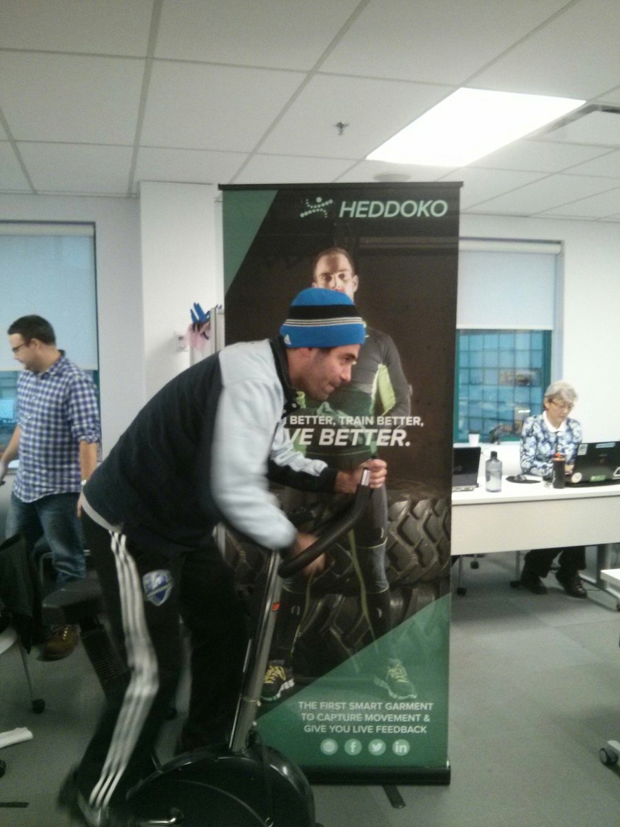 dianaHORQQUE's tweet image. New toy at work! @Heddoko @FainbergA is taking a break from the computer #healthbreak #startuplife