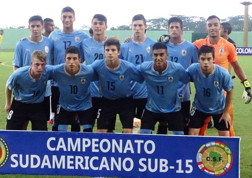 portalmvd's tweet photo. Uruguay venció a Argentina 2-1 y jugará la final del Sudamericano sub-15. https://t.co/hNbBECgX97 https://t.co/jDSY1opXgI