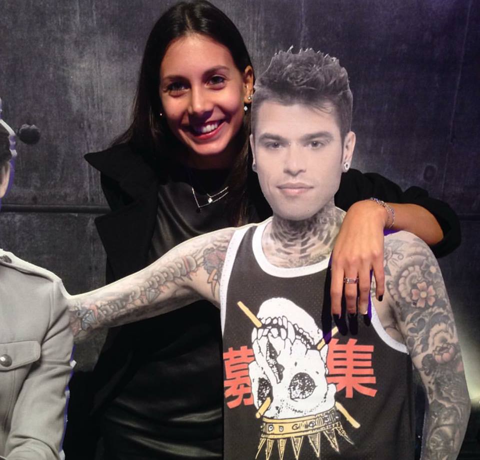 MarluGioielli's tweet photo. Grazie a @MarluGioielli a breve #Silvia incontrerà @Fedez #fedez #xf9 @xfactoritalia @XFactor_Italia #marlugioielli https://t.co/iB6Uo04evU