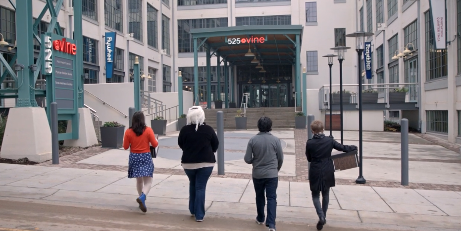 mullenloweus's tweet photo. Moving 3 blocks away is harder than we thought. Catch the mockumentary #MLWSMOVES here: https://t.co/d6Uq1KWDcs https://t.co/akwNwm31nd