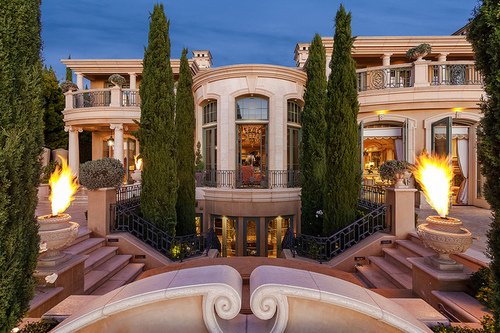 LUXURYPlCTURES's tweet image. Goals