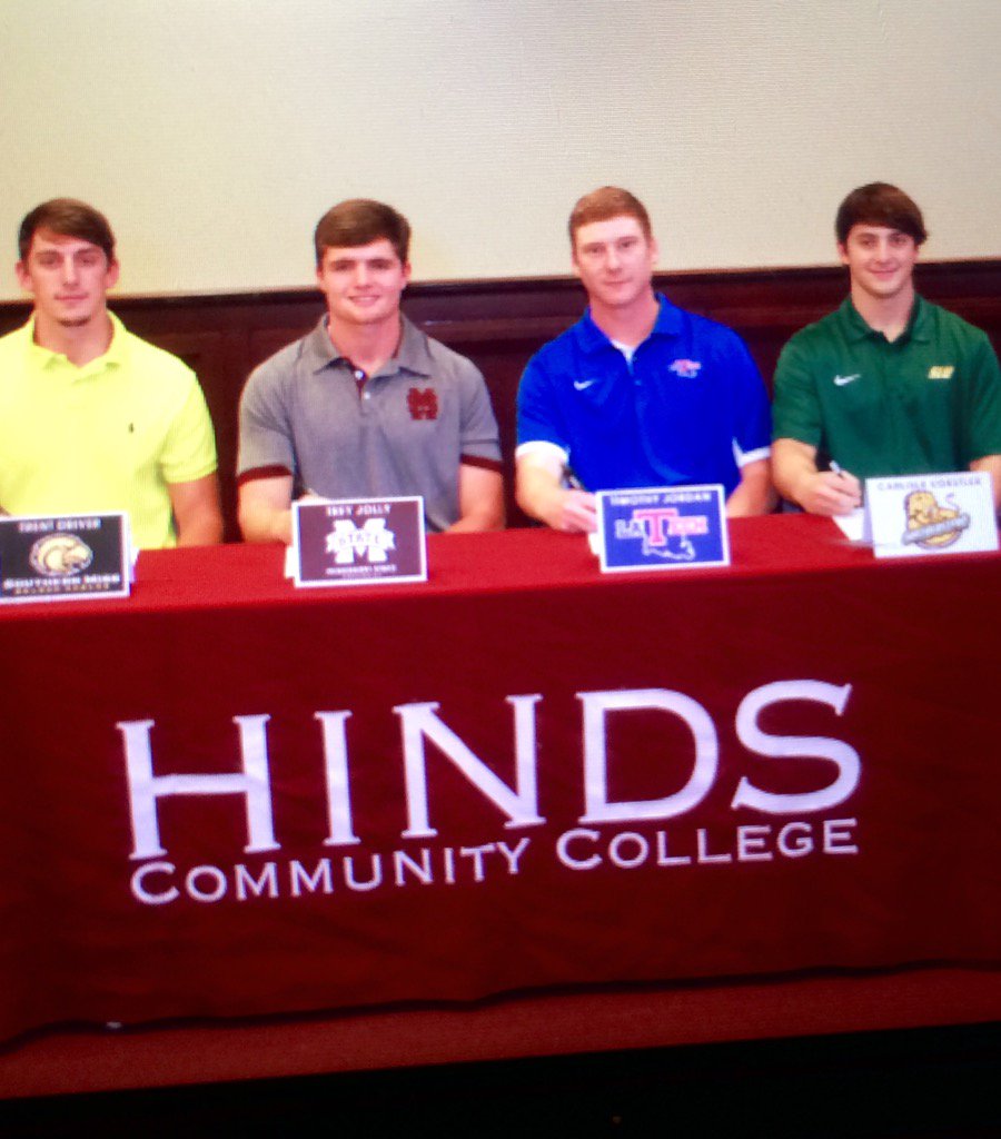 HindsAthletics's tweet photo. Ceremony for early D1 BSB signees! Trent Driver USM; Trey Jolly MSU; Timothy Jordan LaTech; Carlisle Koestler SE La https://t.co/pVfXCyDAKW